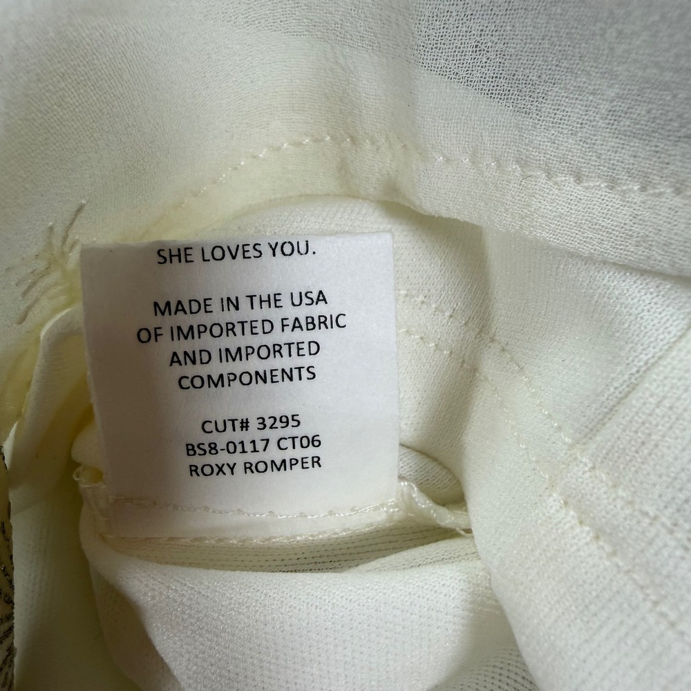 Show Me Your Mumu Roxy Romper Womens Medium Ivory Excellent Embroidered Floral - Picture 9 of 11